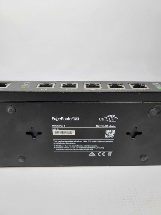 Ubiquiti Networks EdgeRouter PoE (ERPOE-5) Gigabit Router