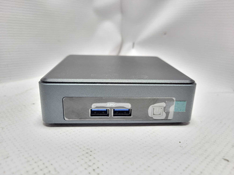 Intel NUC Mini desktop - i5-7300U @ 2.60GHz 16GB DDR4 1TB SSD $