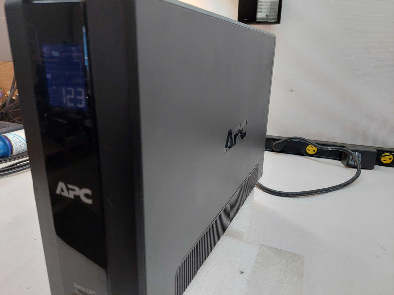 APC Back-UPS Pro 1000