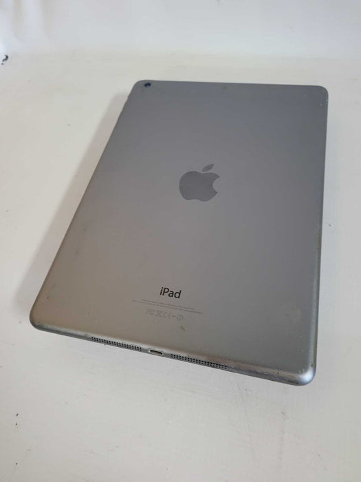 Apple iPad Air - READ