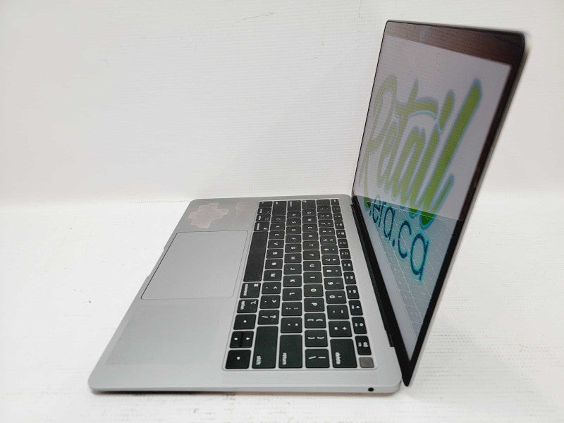 Apple Macbook Air 2018 13\\" Core i5-8210Y @ 1.6GHz 8GB DDR3 120GB SSD (
