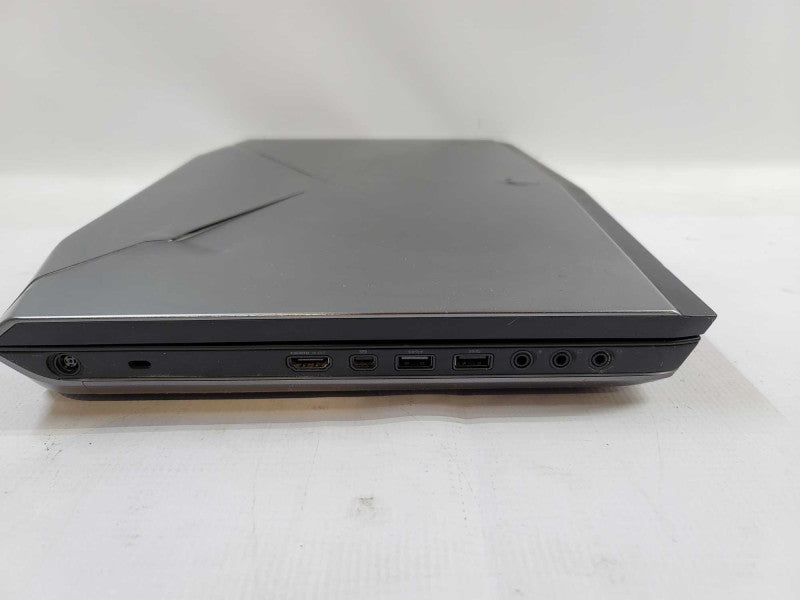AlienWare 17 R1 i7-4700MQ@2.40GHz, 16GB DDR4, 3GB GTX 770M, 750GB HD**READ Î²