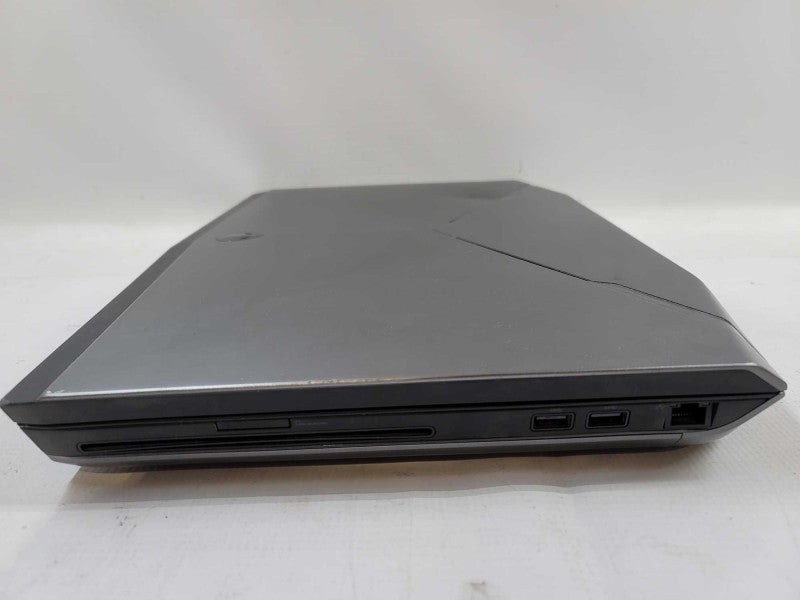 AlienWare 17 R1 i7-4700MQ@2.40GHz, 16GB DDR4, 3GB GTX 770M, 750GB HD**READ Î²