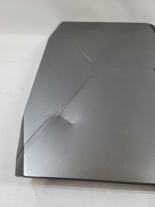 AlienWare 17 R1 i7-4700MQ@2.40GHz, 16GB DDR4, 3GB GTX 770M, 750GB HD**READ Î²