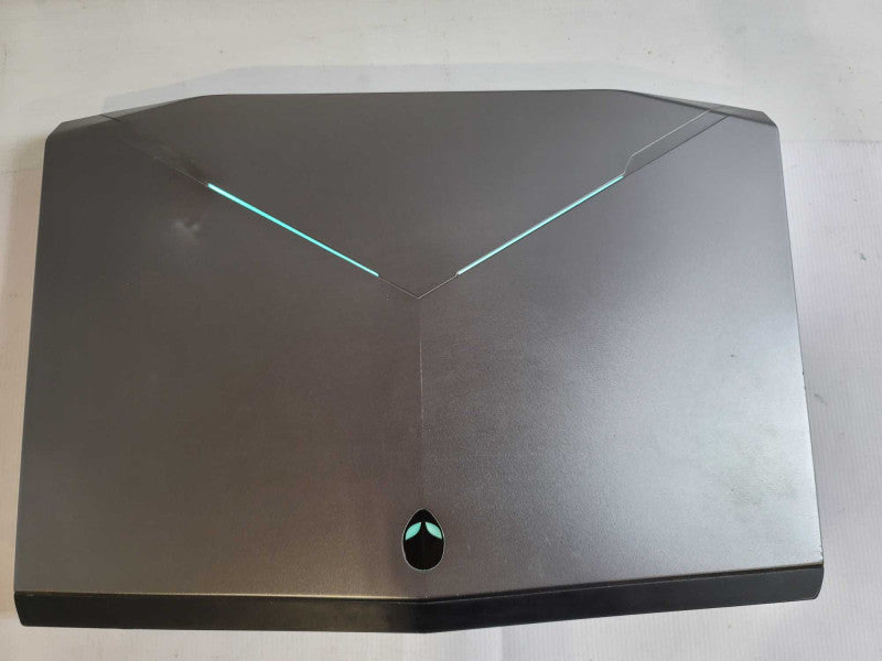 AlienWare 17 R1 i7-4700MQ@2.40GHz, 16GB DDR4, 3GB GTX 770M, 750GB HD**READ Î²