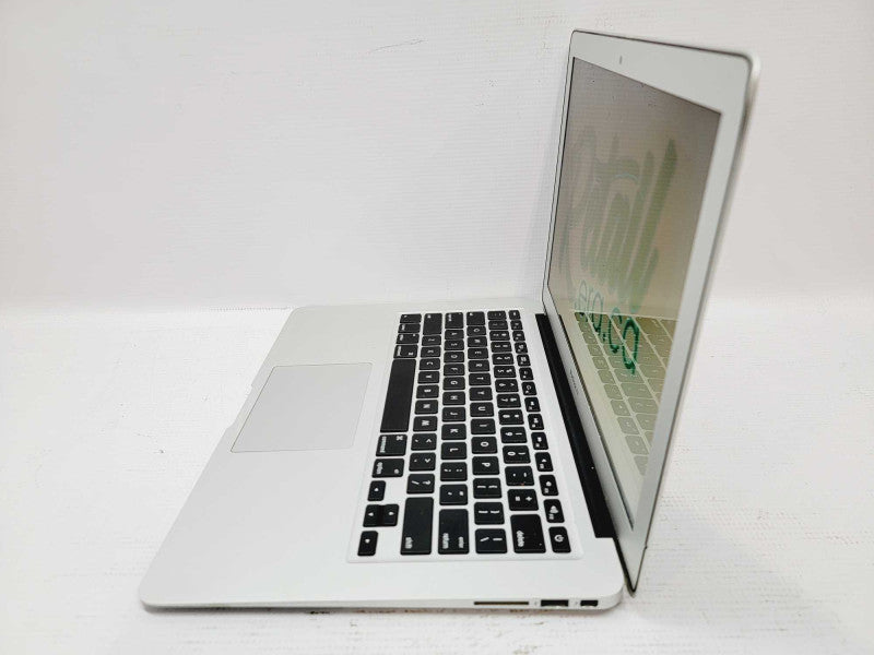 Apple Macbook Air 2015 13\\" Core i5-5250U @ 1.6GHz 8GB DDR3 120GB SSD (