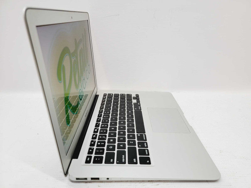 Apple Macbook Air 2015 13\\" Core i5-5250U @ 1.6GHz 8GB DDR3 120G SSD (