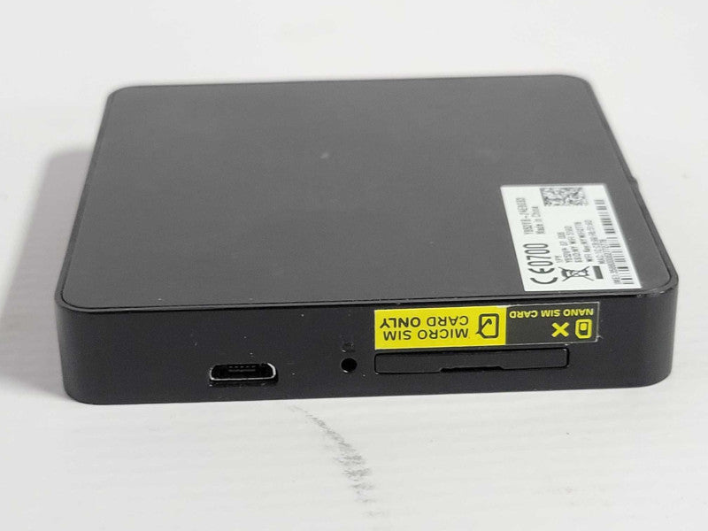 EE Y853VB-2AE8GB3 EE MINI WI-FI Hotspot Router _