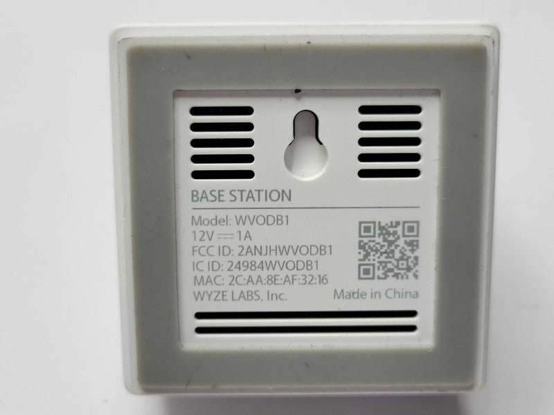 Wyze CAMv2 WYZEC2 with WVODB1 Base station, READ _