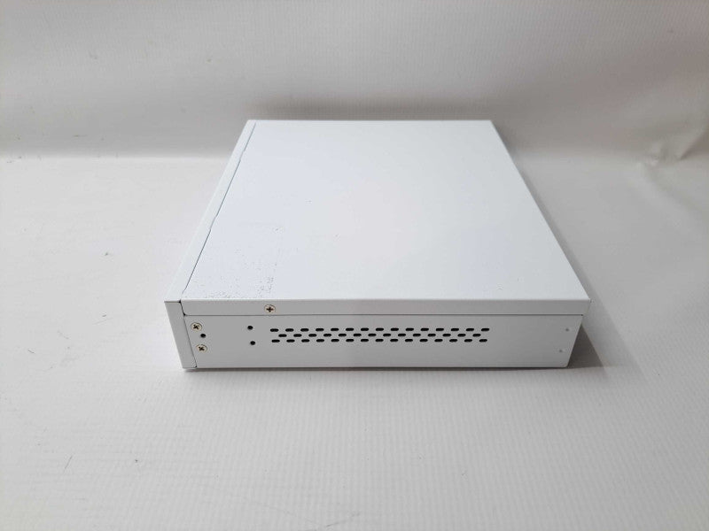 SOPHOS RED 50 Rev 1 Remote Ethernet Device Q)