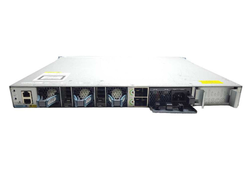 Cisco Catalyst 3850 series 24x port PoE+ WS-C3850-24P-S / 1G Network Module Q$