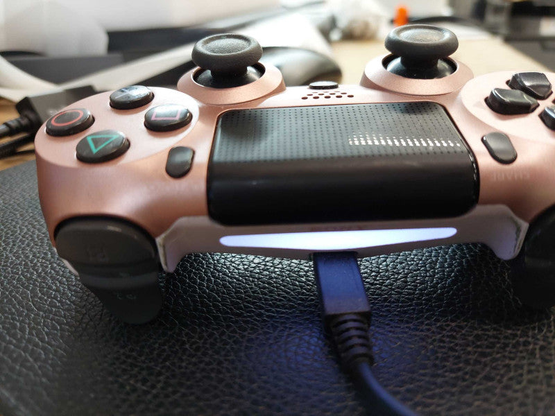 Playstation 4 controller Pink