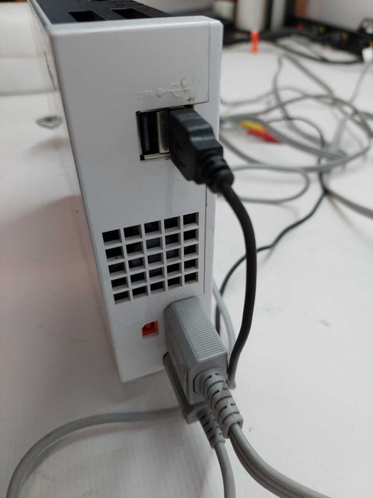 Nintendo Wii Model: RVL-001(USA) For Parts