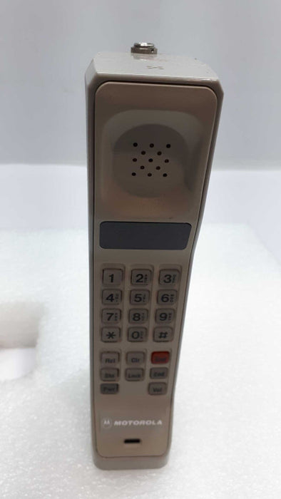Vintage Original 1980\\'s Motorola Brick Cell Phone &