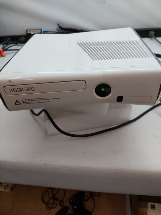 Microsoft Xbox 360 Model: 1439