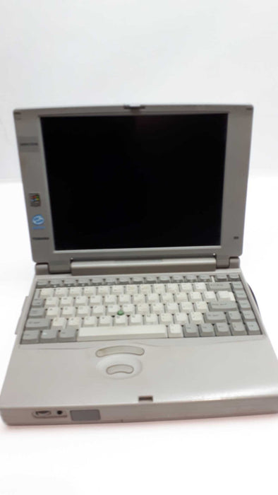 TOSHIBA 200CDS /810 MODEL PA1234EA CVCD VINTAGE  LAPTOP &