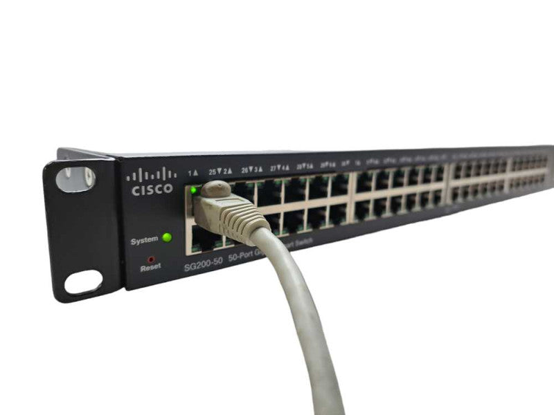 Cisco SG200-50 Small Business 50 Port Gigabit Smart Network Switch )