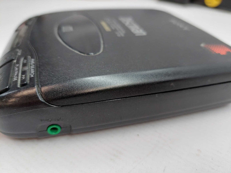 Vintage Sony Discman mega bass Model: D-33
