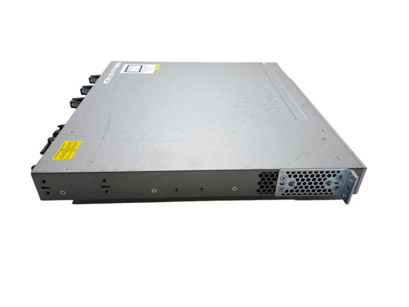 Cisco WS-C3850-24P-L 24 Port Gigabit Ethernet PoE+ Switch 1x PWR-C1-715WAC )