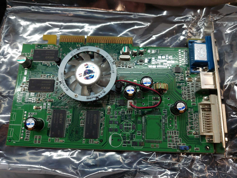 Radeon Sapphire 9550 256MB  V/D/VO PN: 1024-EC20-FF-SA