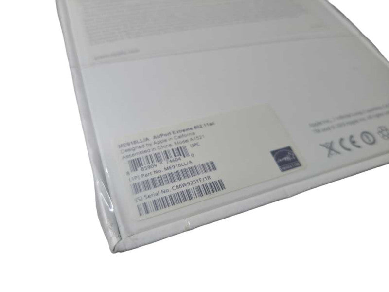 Apple AirPort Extreme Base StationWireless Router 6th Generation A1521 Q)