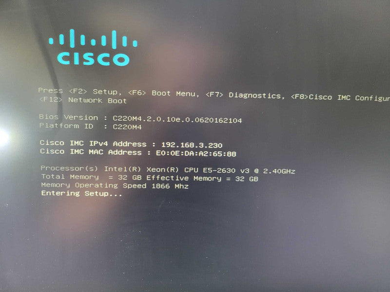 Cisco UCS C220M4 E5-2630 v3 | 32GBRAM | NO HDD | 1x PSU | AVAGO 12G SAS RAID
