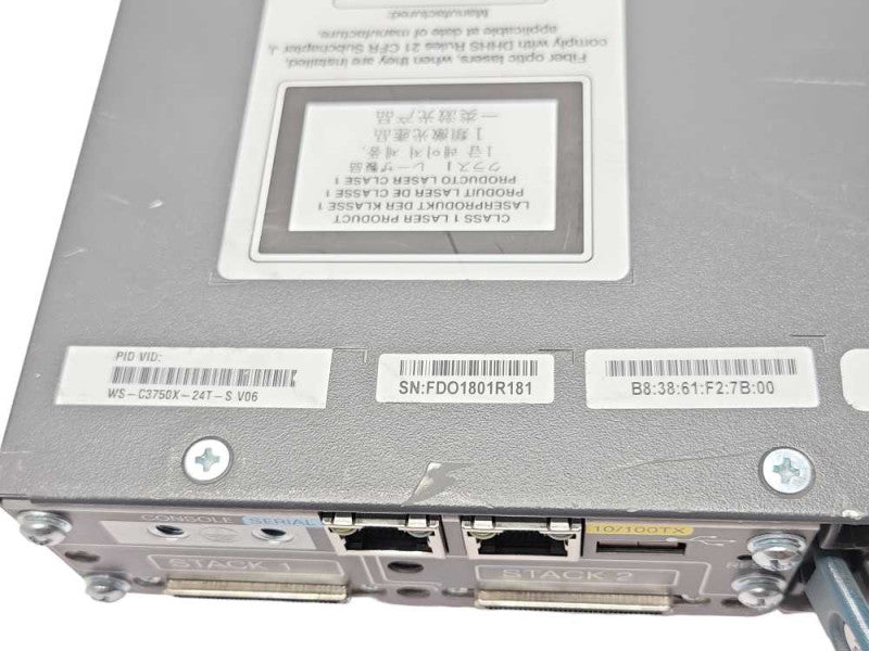 Cisco Catalyst WS-C3750X-24T-S 24-Ports Gigabit Network Switch, 1x PSU Q_