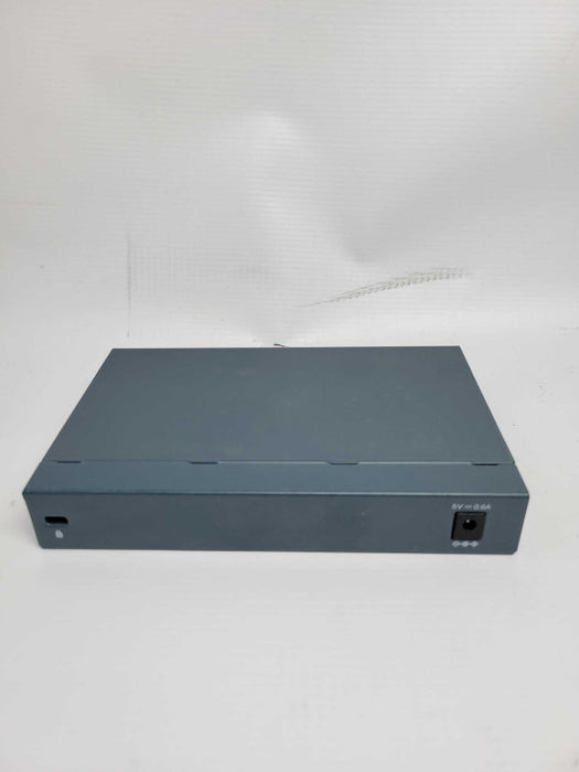 TP-LINK TL-SG108 8-Port Switch 10/100/1000Mbps Switch~NO POWER CORD Q