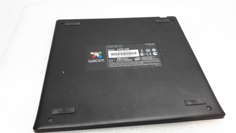 Wacom Bamboo Touch Tablet MTE-450 USB Digital Art Pad &