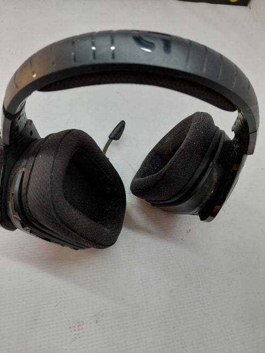 Logitech G933 headset Wireless with dongle and battery with chat mic