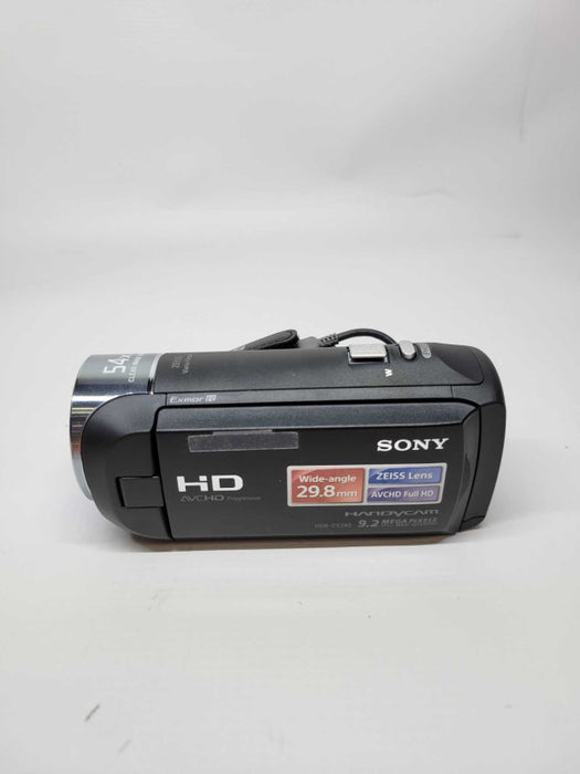 Sony Handycam HD Camcorder HDR-CX240 9.2MP w/ batter/ charger /case/ tripod