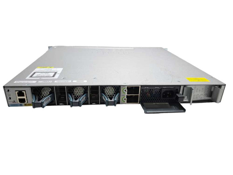 Cisco WS-C3850-24P-L 24 Port Gigabit Ethernet PoE+ Switch 1x PWR-C1-715WAC )