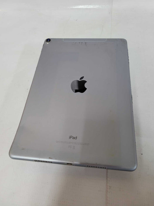 Apple iPad Pro 10.5\\" 256GB SSD (A1709) - READ