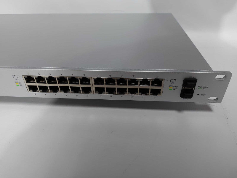 Ubiquiti Networks UniFi (US24250W) 24 Port Rack Mountable - factory reset #