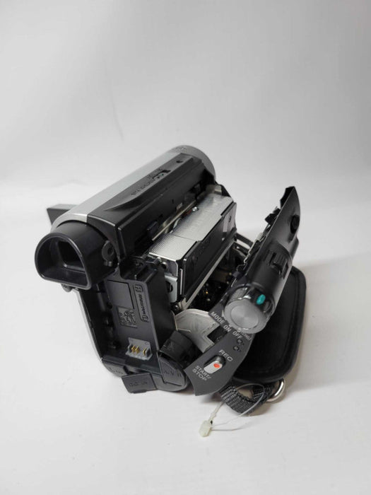 Sony Handycam DCR-HC52 LCD High Definition Mini Camcorder no battery Q