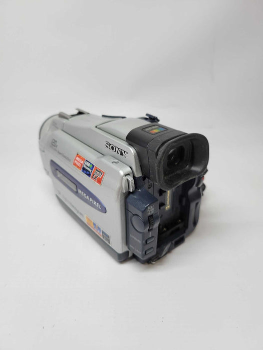 Sony DCR-TRV27 MiniDV 120x Digital Zoom Digital Handycam