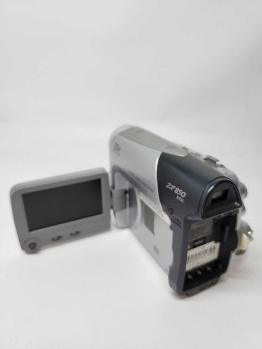 Canon ZR850 NTSC MiniDV Video Camcorder