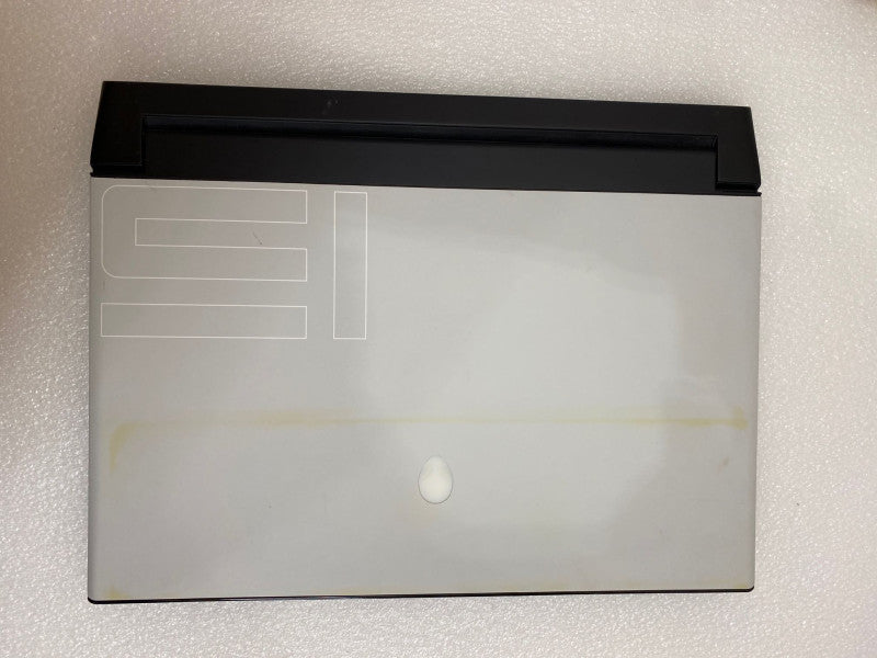 ALIENWARE Gaming Laptop M15 R2 i7-9750H RTX 2070 4GB 16GB RAM 1TB NVMe READ!