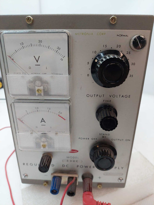 Metronix Corp. Regulated DC Power Supply Model: 532C  Made in Japan