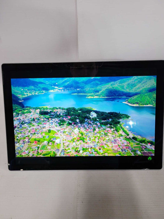 Microsoft Surface Pro 5 (1807) - i5-7300U, 8GB RAM, 256GB SSD - READ