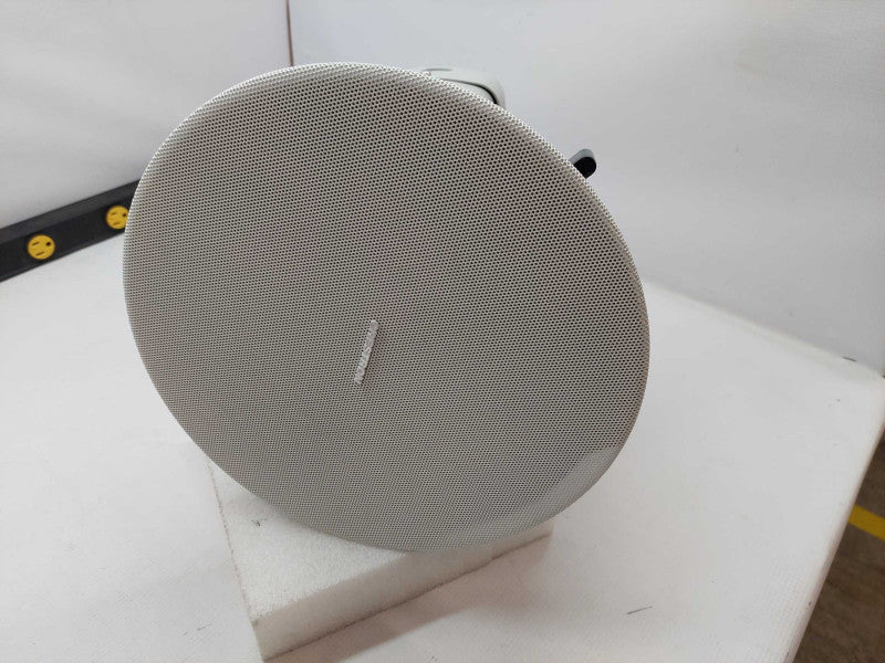 Crestron in-ceiling 10\\" Speakers Saros ICE6T-WT PN: 6506529 Q