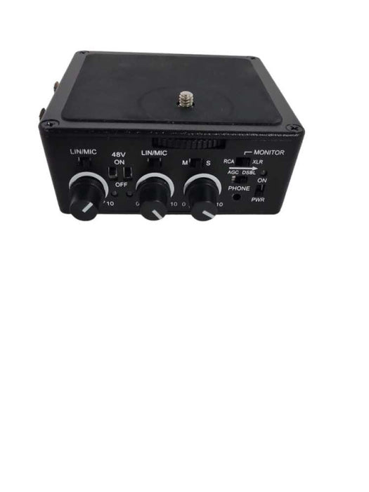 BeachTek DXA-SLR Active Audio Adapter for DSLR Cameras !