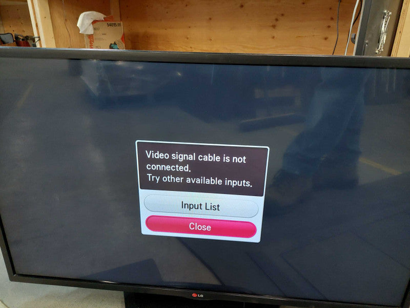 LG 42\\" TV Model: 42LN5700  ( No HDMI ) Year 2013