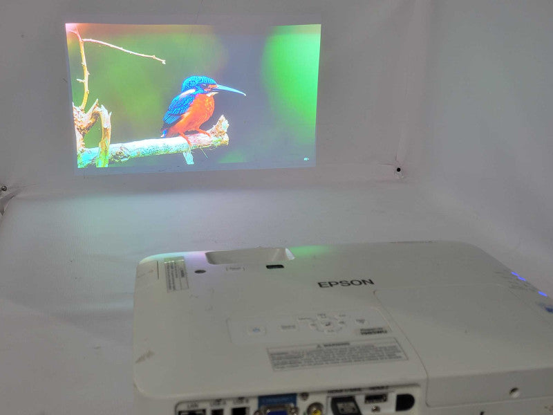 Epson PowerLite 1985WU H619A LCD Projector (2788 Hours), READ _