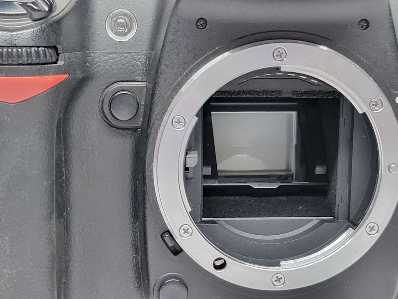Nikon D80 10.2 MP Digital SLR Camera Body