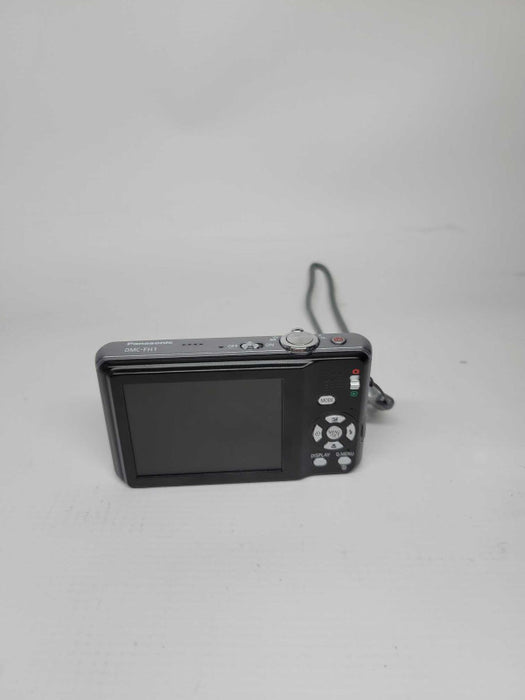 Panasonic Lumix DMC-FH1 12 Megapixels 5x Optical Zoom