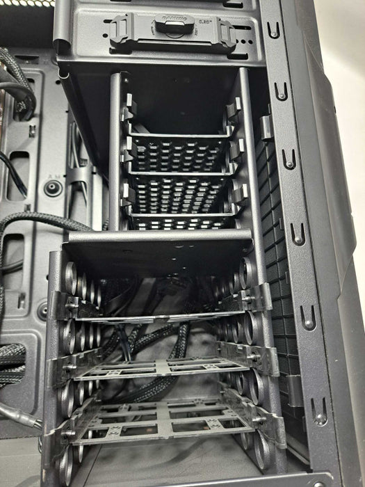 Custom MSI PC i5-9600K @ 3.70GHz 32GB DDR4 No HDD\\'s/OS )