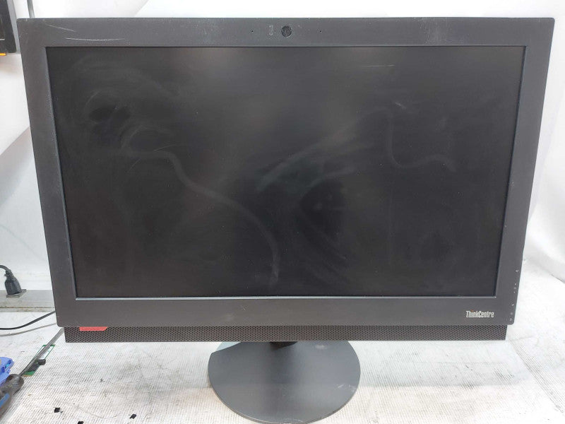 Lenovo M910Z AiO 23\\" i7-7700 @ 3.60ghz / 8gb ram / READ #