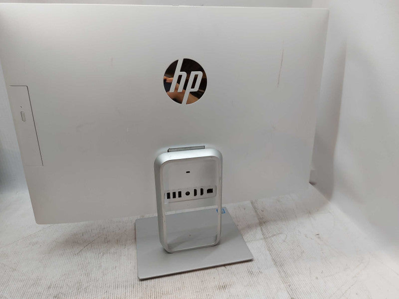 HP Pavilion 24-r159c Touch All-in-One Desktop PC I5-8400T / 8gb ram #