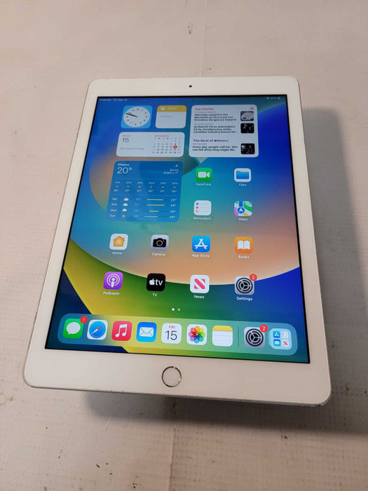 Apple iPad 6th Gen 128GB (A1893)